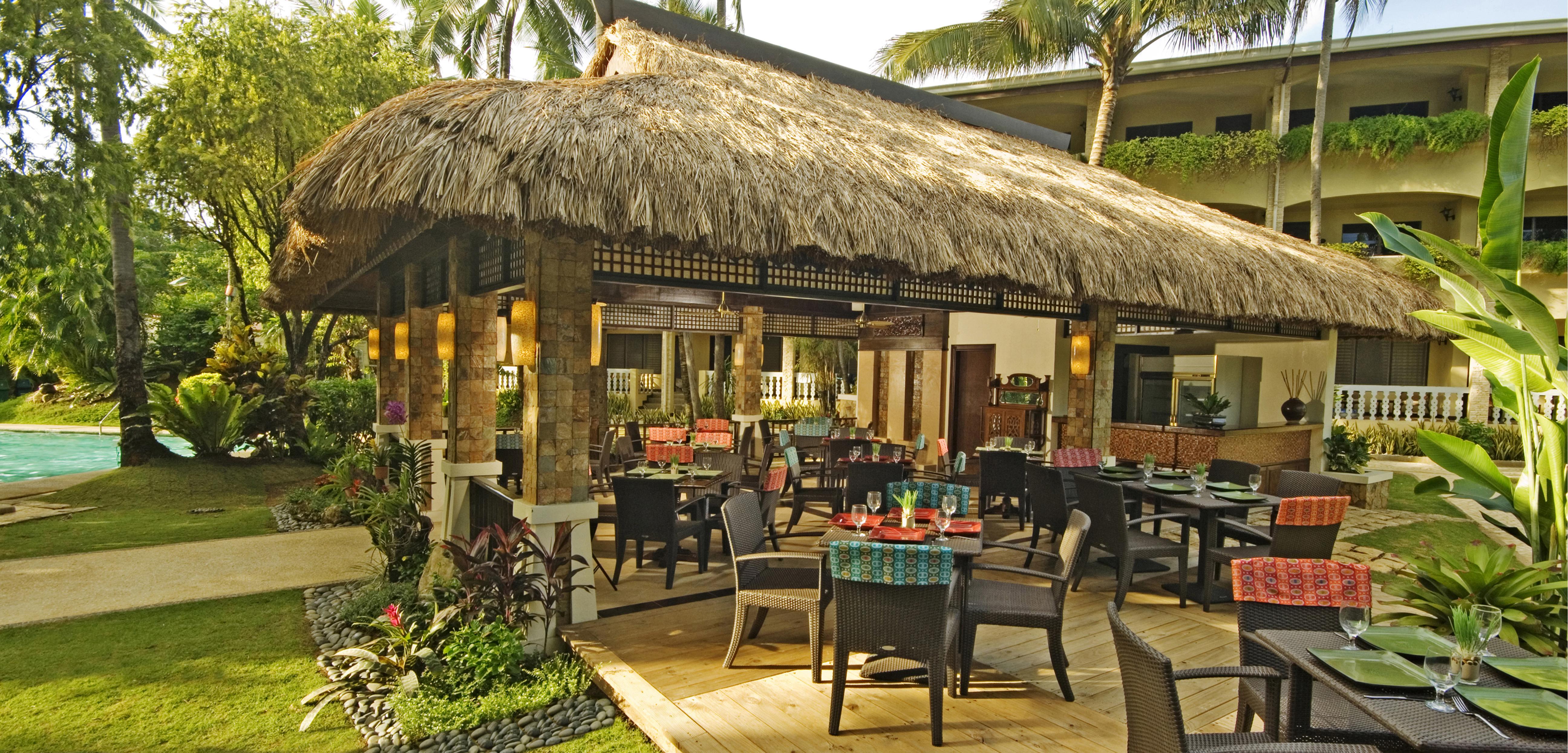 Costabella Tropical Beach Hotel Lapu-Lapu City Exterior photo